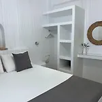 Ξενοδοχείο Αντίπαρος Ξενοδοχείο