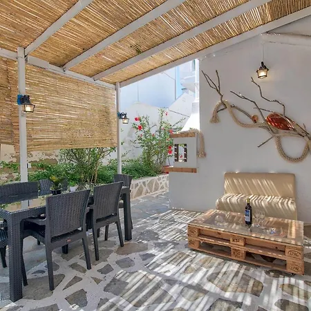 Hotel Antiparos 호텔